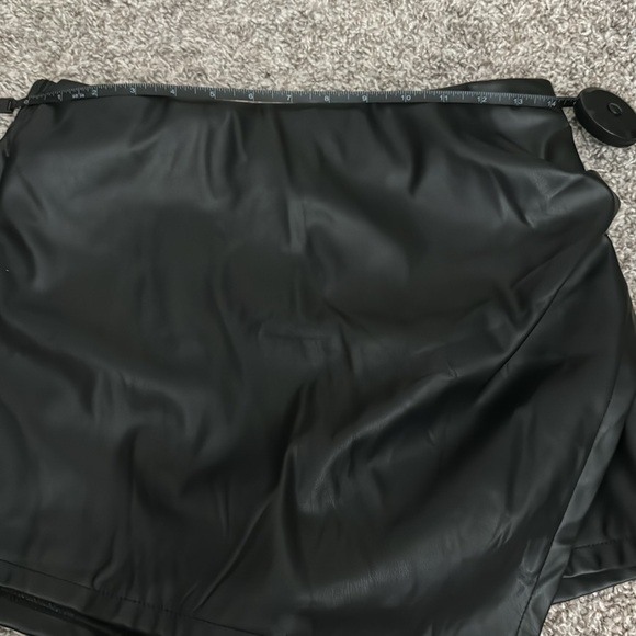 Faux Leather Skort - Picture 5 of 6